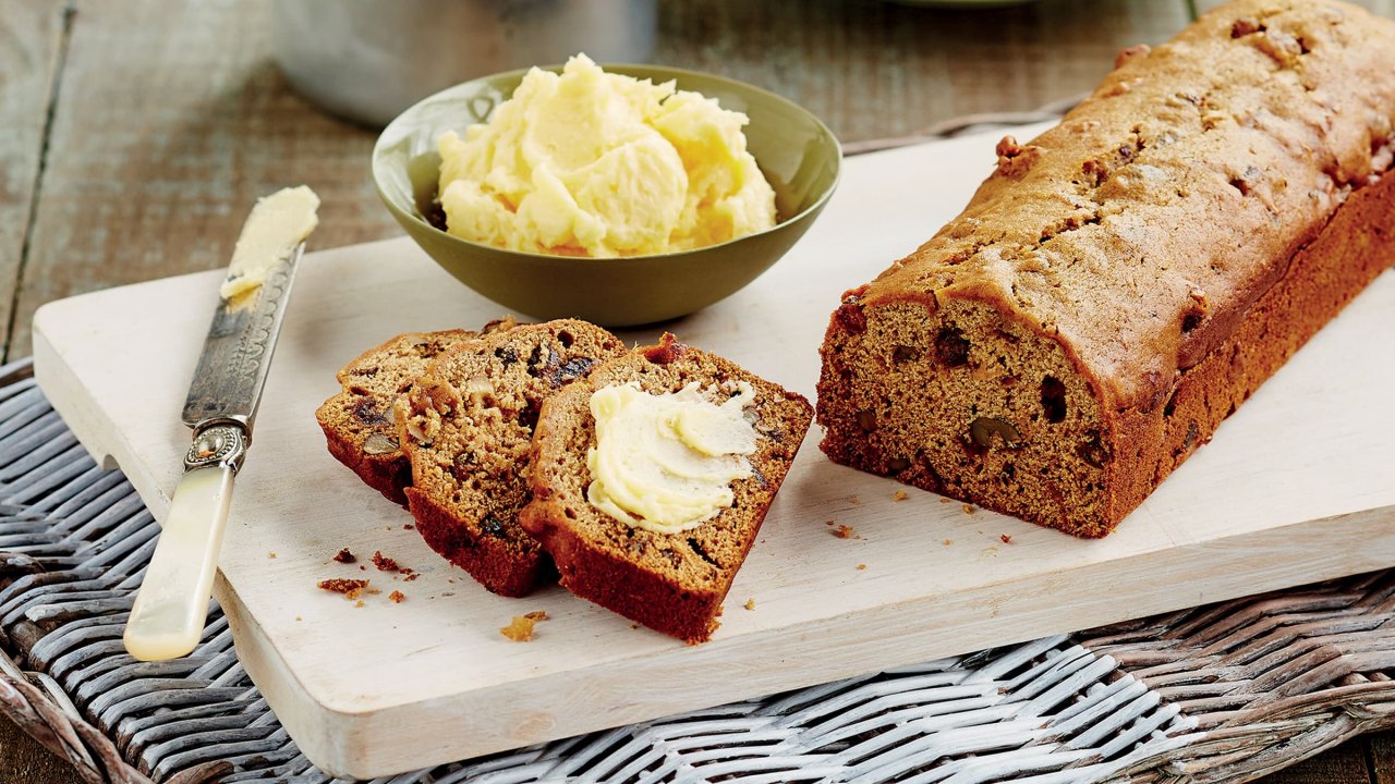 Date Walnut Loaf