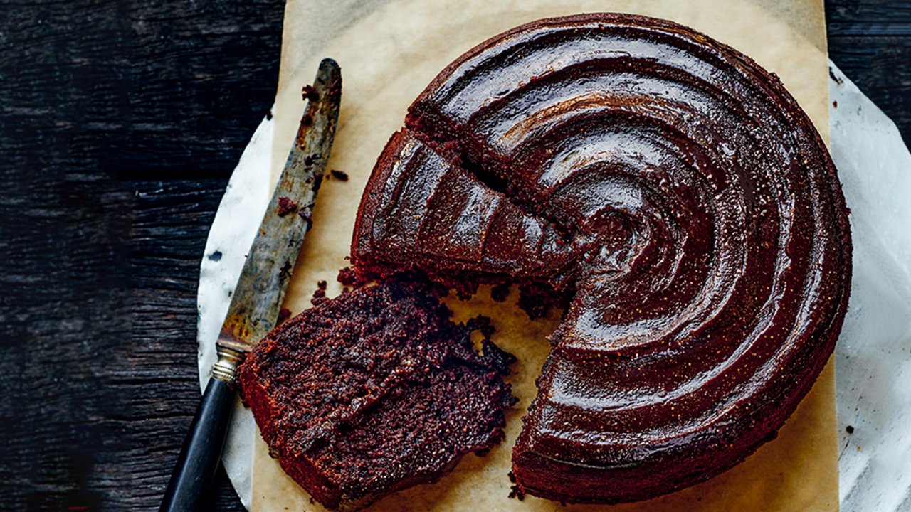 Donna Hay Chocolate Fudge Cake