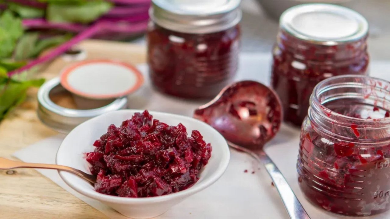 spiced beetroot relish
