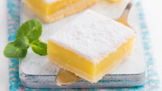 Lemon Marshmallow Slice